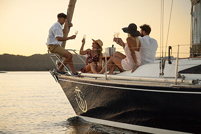 Luxury Velero 1